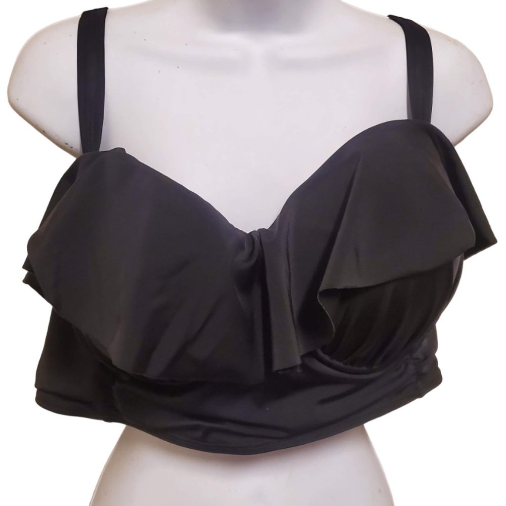 Torrid Black Ruffle Sweetheart strappy Bikini top 4x